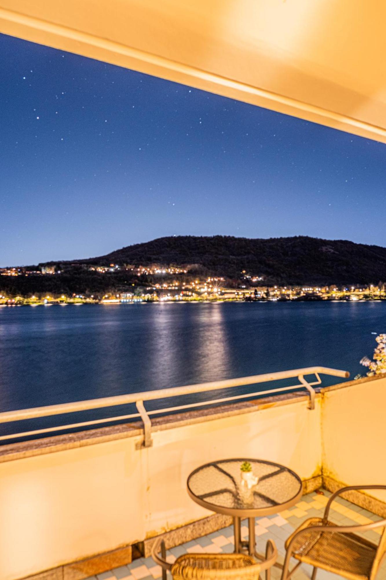 Hotel Chalet Del Lago アヴィリアーナ エクステリア 写真