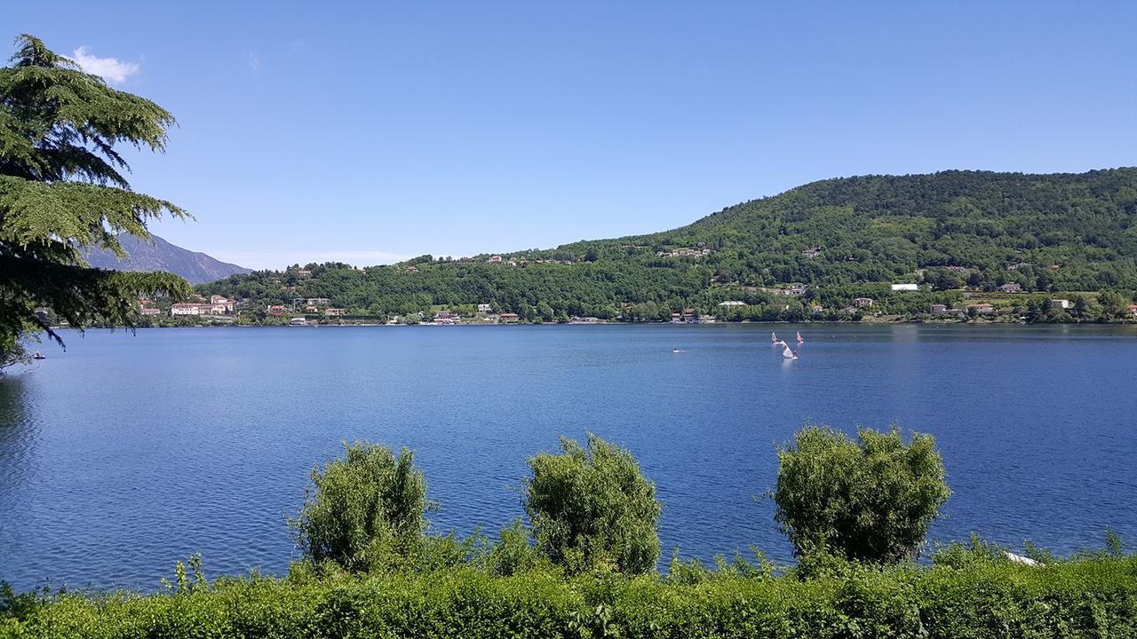 Hotel Chalet Del Lago アヴィリアーナ エクステリア 写真